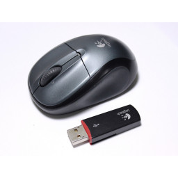 Logitech V220 - беспроводная оптическая мышь